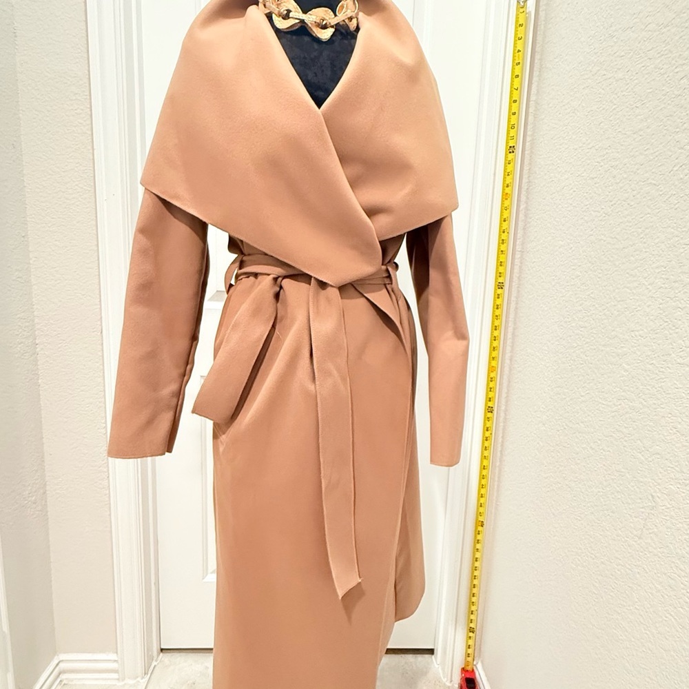Chic Camel Wrap Coat LIKE NEW